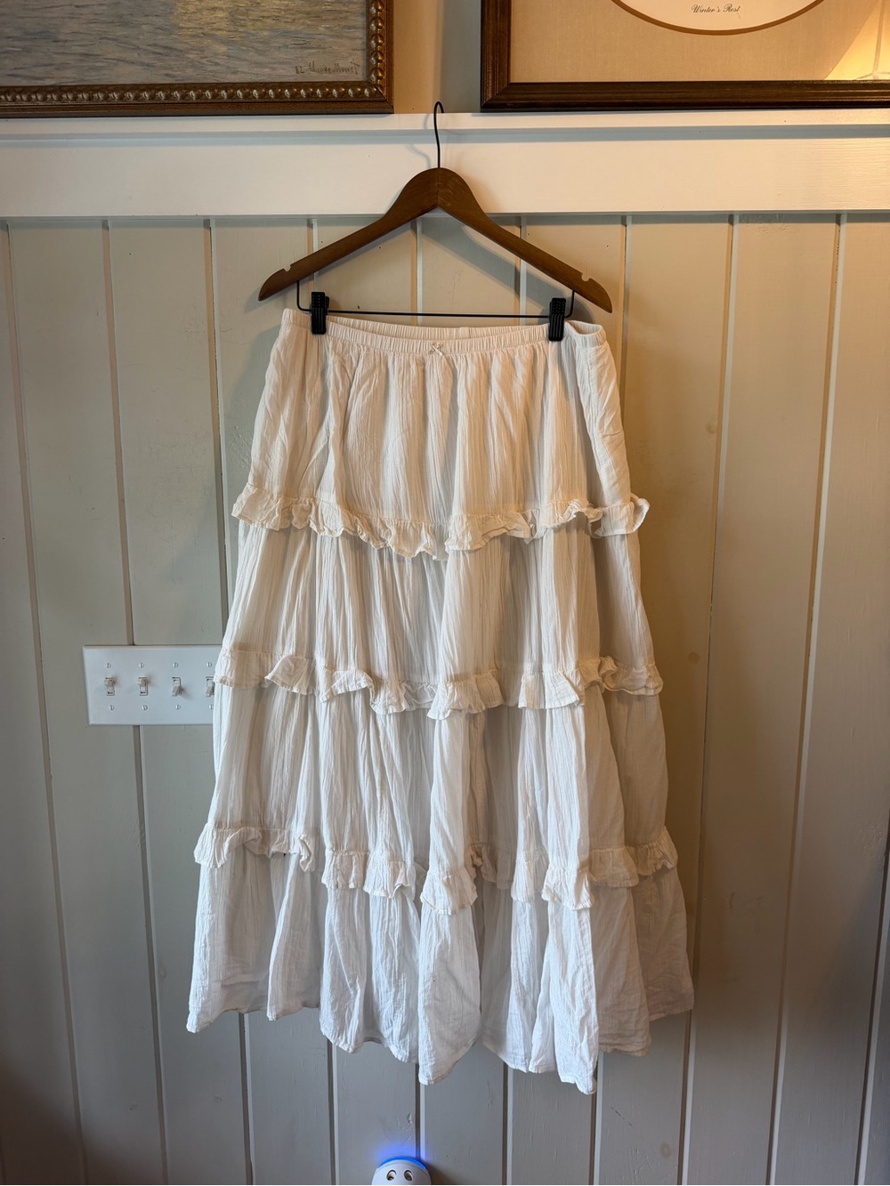 aerie White Tiered Ruffle Maxi Skirt, Size XL, Like New